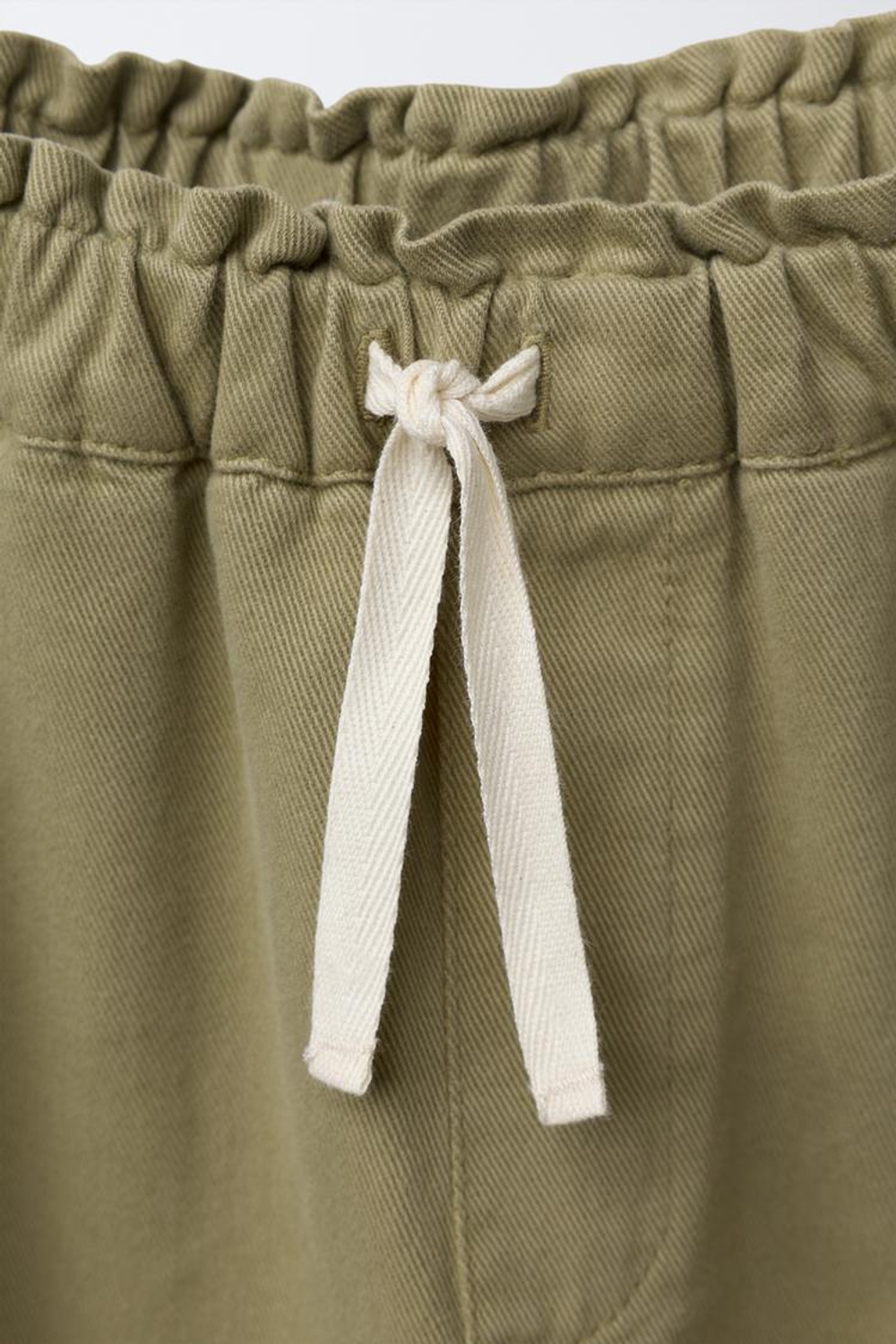 ZARA ОДНОТОННЫЕ БРЮКИ-БЭГГИ, ЛИНЯЛЫЙ ЗЕЛЕНЫЙ