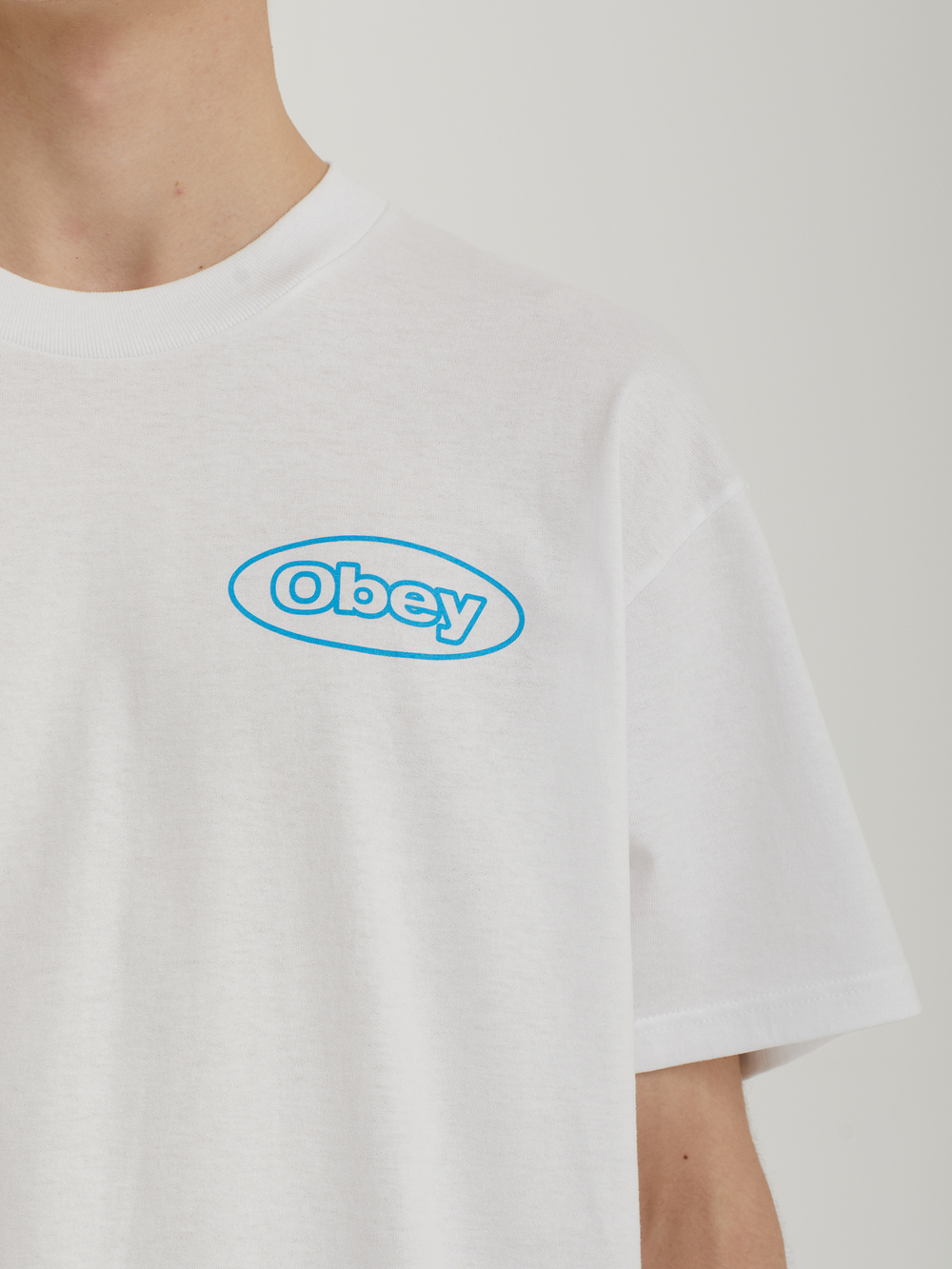 Мужская Футболка Obey Reaction