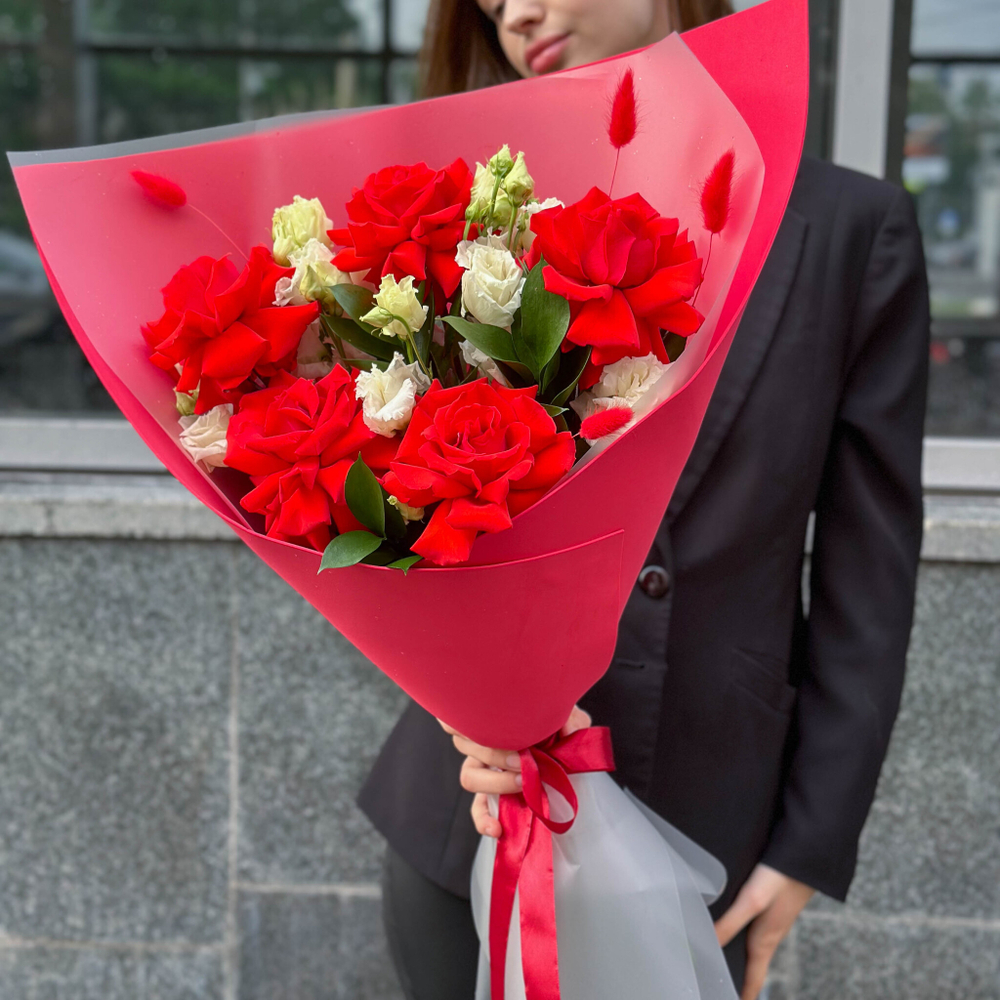 Букет цветов ДНК страсти