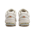 Кроссовки New Balance 2002R White Beige
