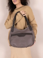 Сумка через плечо средняя классическая