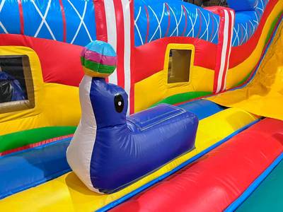 Коммерческий надувной батут «Парк развлечений», 14x6x7 м.