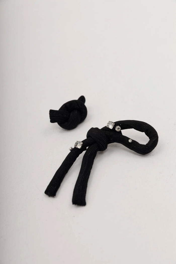 СЕРЬГИ ТИНЕЙ ЧЕРНЫЙ