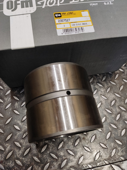 Втулка 235-7527