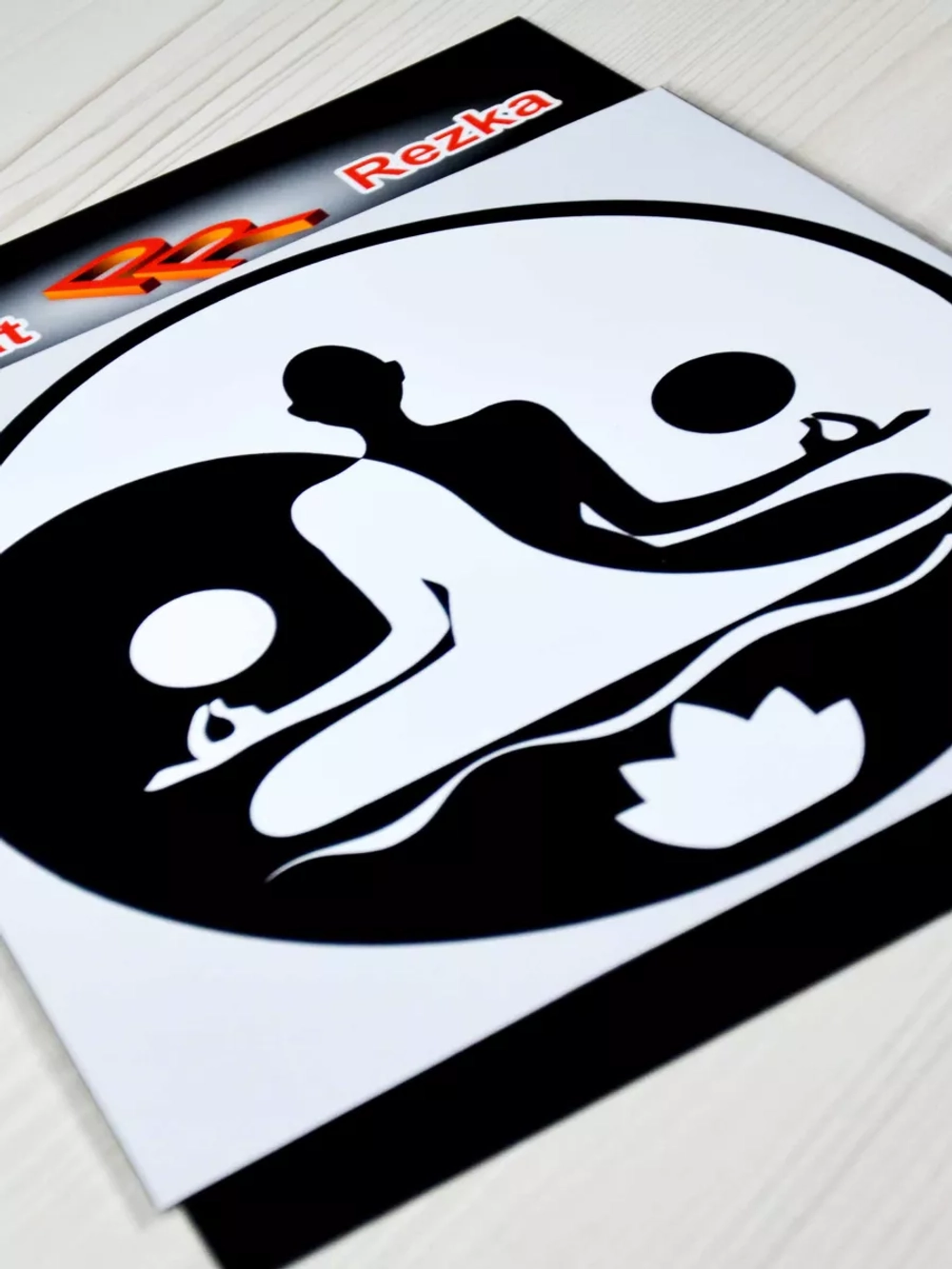 Инь Янь - Йог и лотос