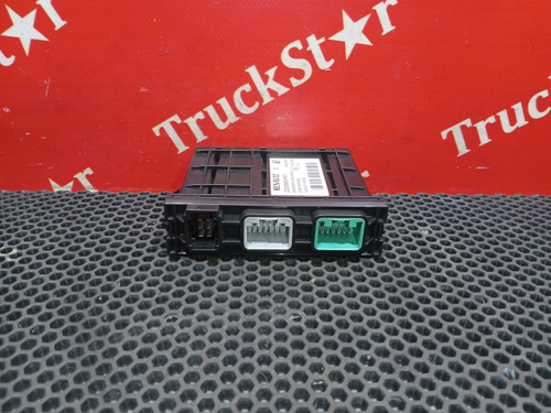 Блок управления двери левой 2020г.