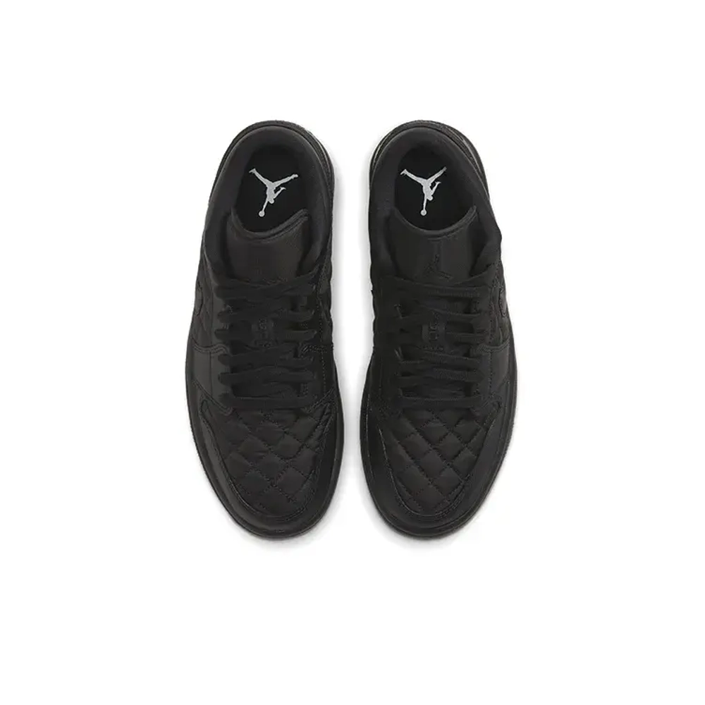 Женские кроссовки Air Jordan 1 Low 'Triple Black Quilted' DB6480-001