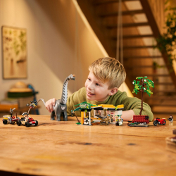 LEGO Jurassic World - По следам титанозавра и хищника 76973