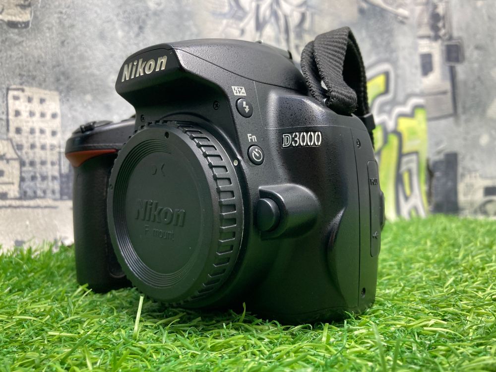 Nikon D3000 22.200 кадров