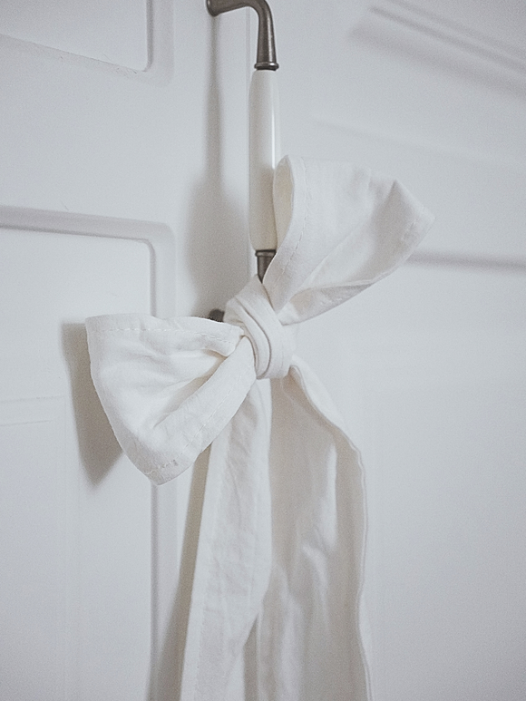 Лента белая