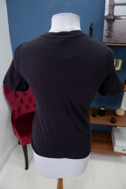 Футболка H&M с надписью 42 размер