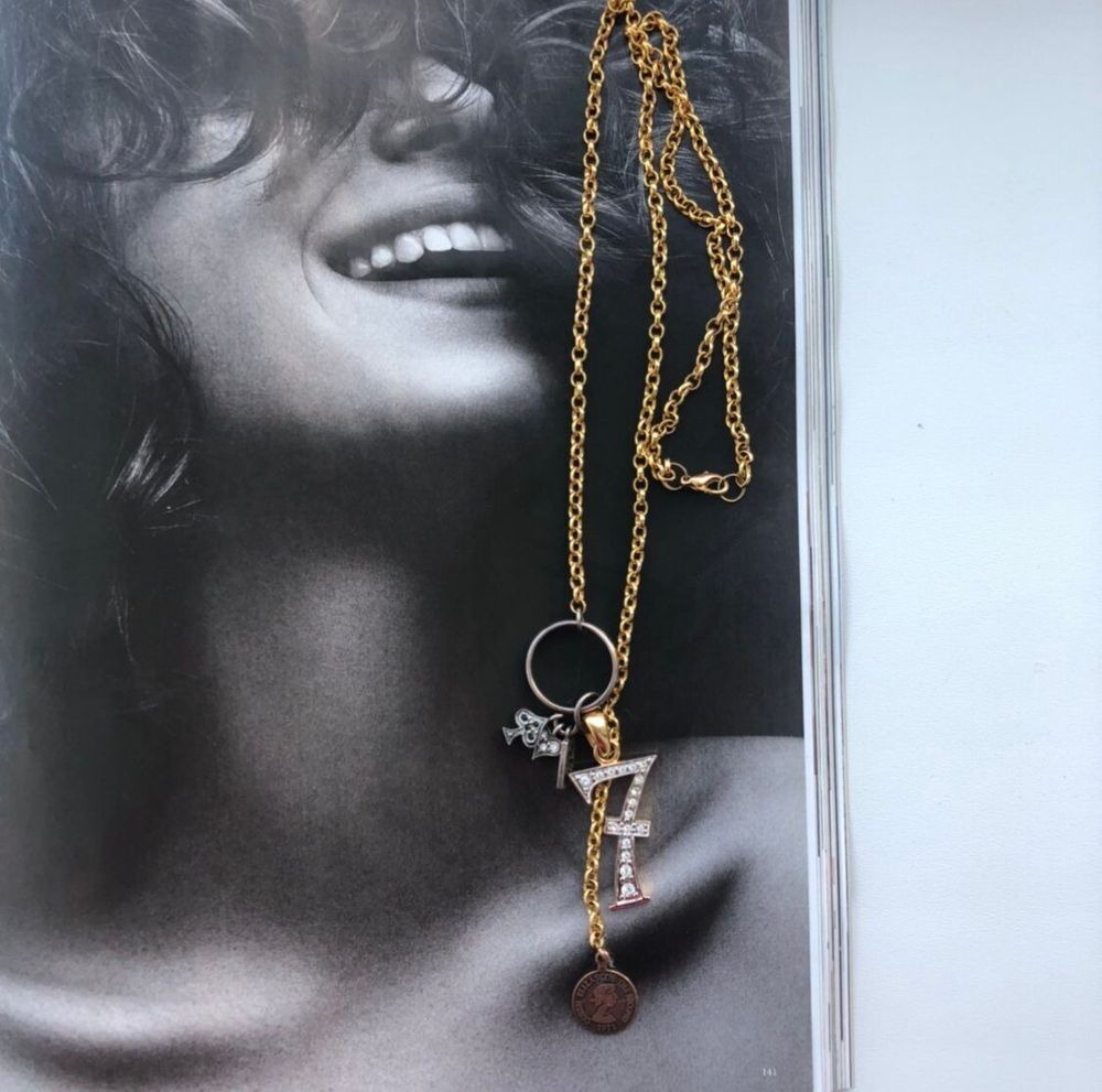 Везение (Кулон) h451x970 Везение (Кулон) h451x970