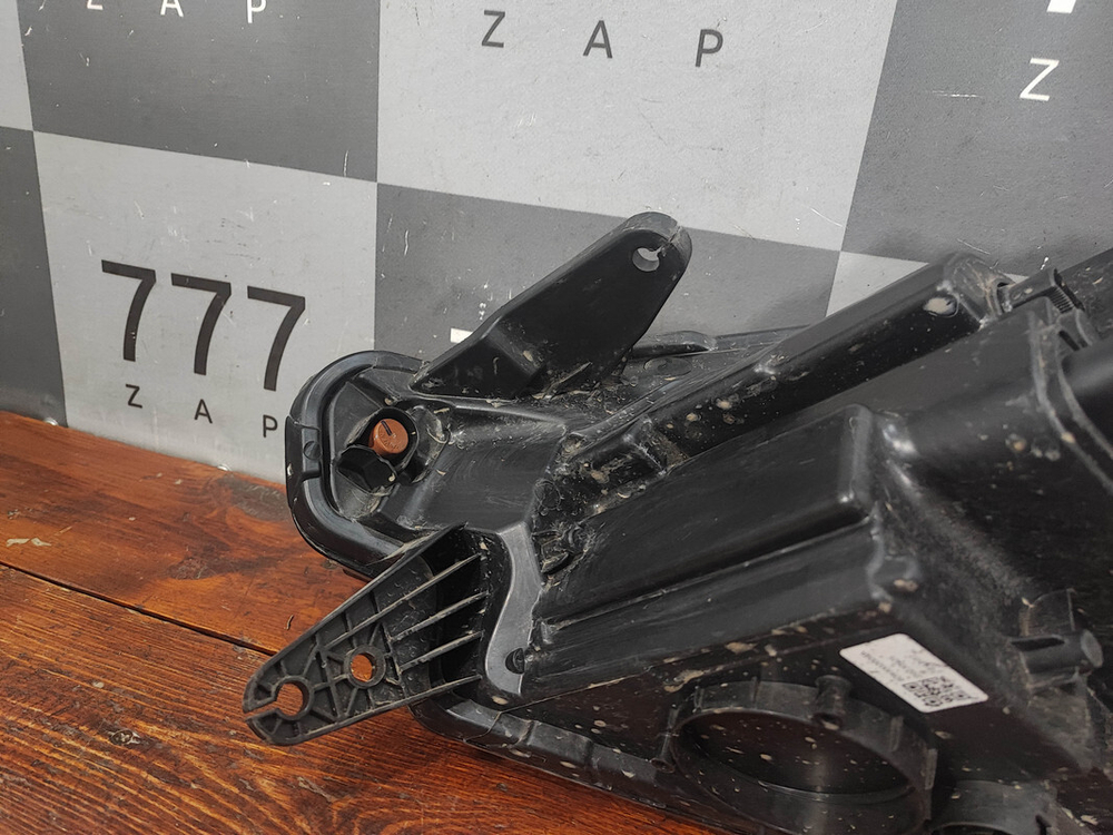 Фара правая LED Chery Tiggo 7 Pro 20-24 Б/У Оригинал 605000200AA