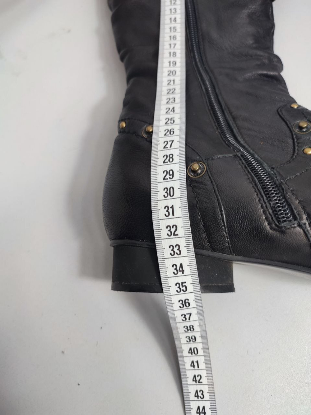 Сапоги интересные кожаные 40 размер