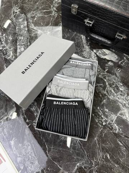 Трусы Balenciaga