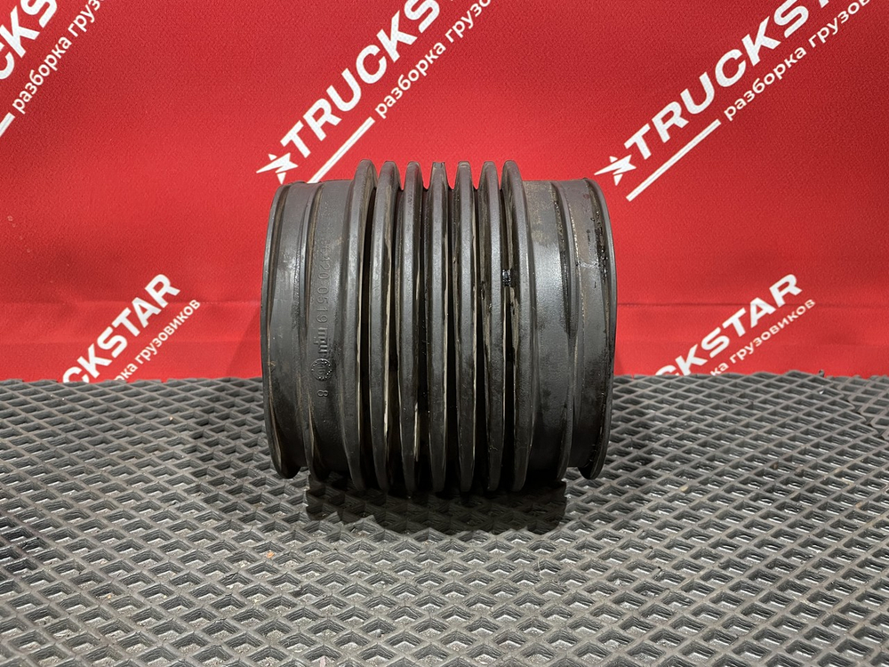 Патрубок воздушного фильтра