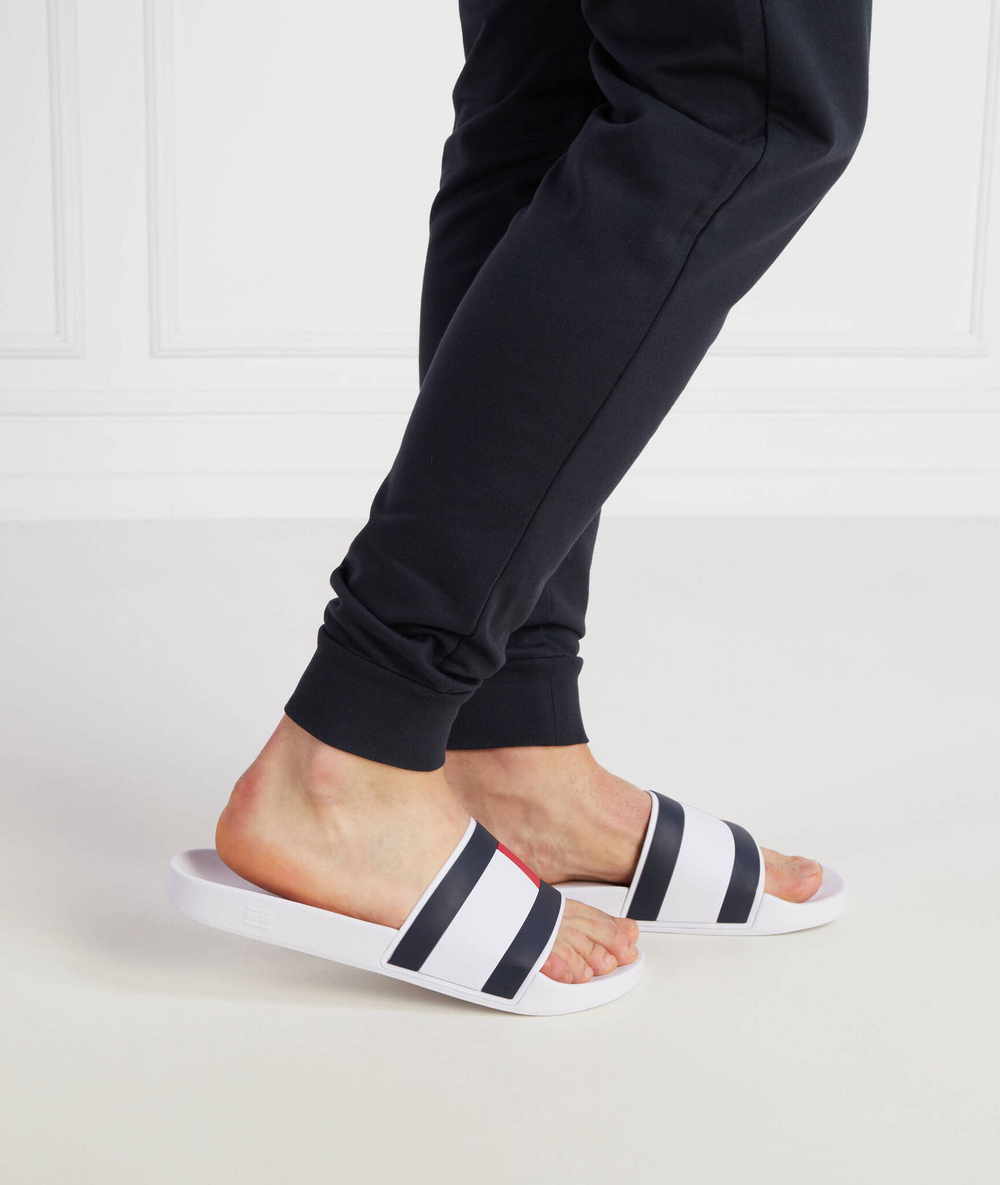 Шлепанцы RUBBER TH FLAG POOL Tommy Hilfiger - белый(FM0FM04236)