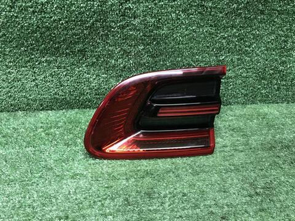 Фонарь правый внутренний Porsche Macan (2014-2018)