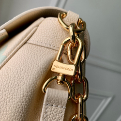 Louis Vuitton Favorite
