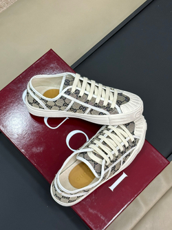 Gucci Ace Sneaker With Web