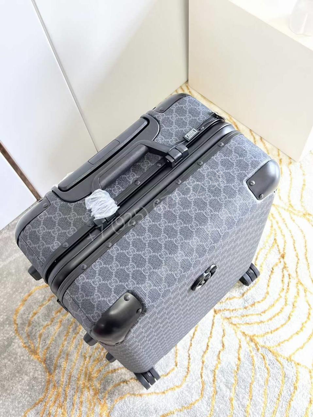 Чемодан Gucci