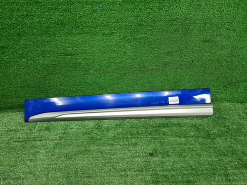 Накладка двери передняя левая Audi Q5 80A (20-нв)