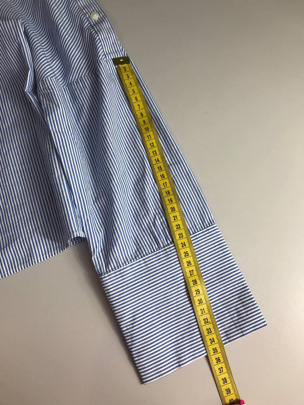 Блузка Zara в стильном дизайне, маркировка М, визуально 46 размер