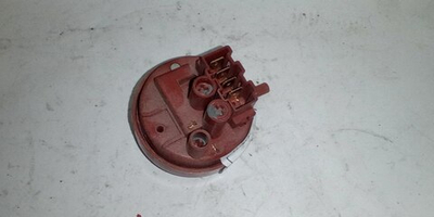 9 Датчик уровня воды (прессостат) для стиральной машины Gorenje 375199 б/у