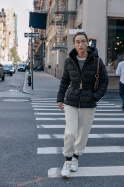 ZARA КОРОТКИЙ ПРИТАЛЕННЫЙ АНОРАК WATER REPELLENT WINDPROOF, ЧЕРНЫЙ