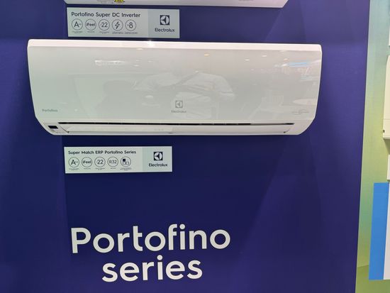 Настенная сплит-система Electrolux EACS/I-18HP/N8_23Y_in + EACS/I-18HP/N8_23Y_out, белый