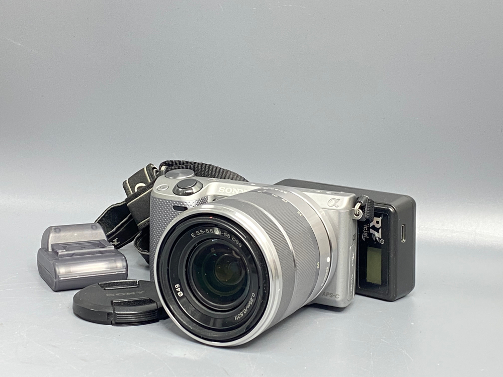 Sony NEX-5R Kit 18-55mm 6200 пробега