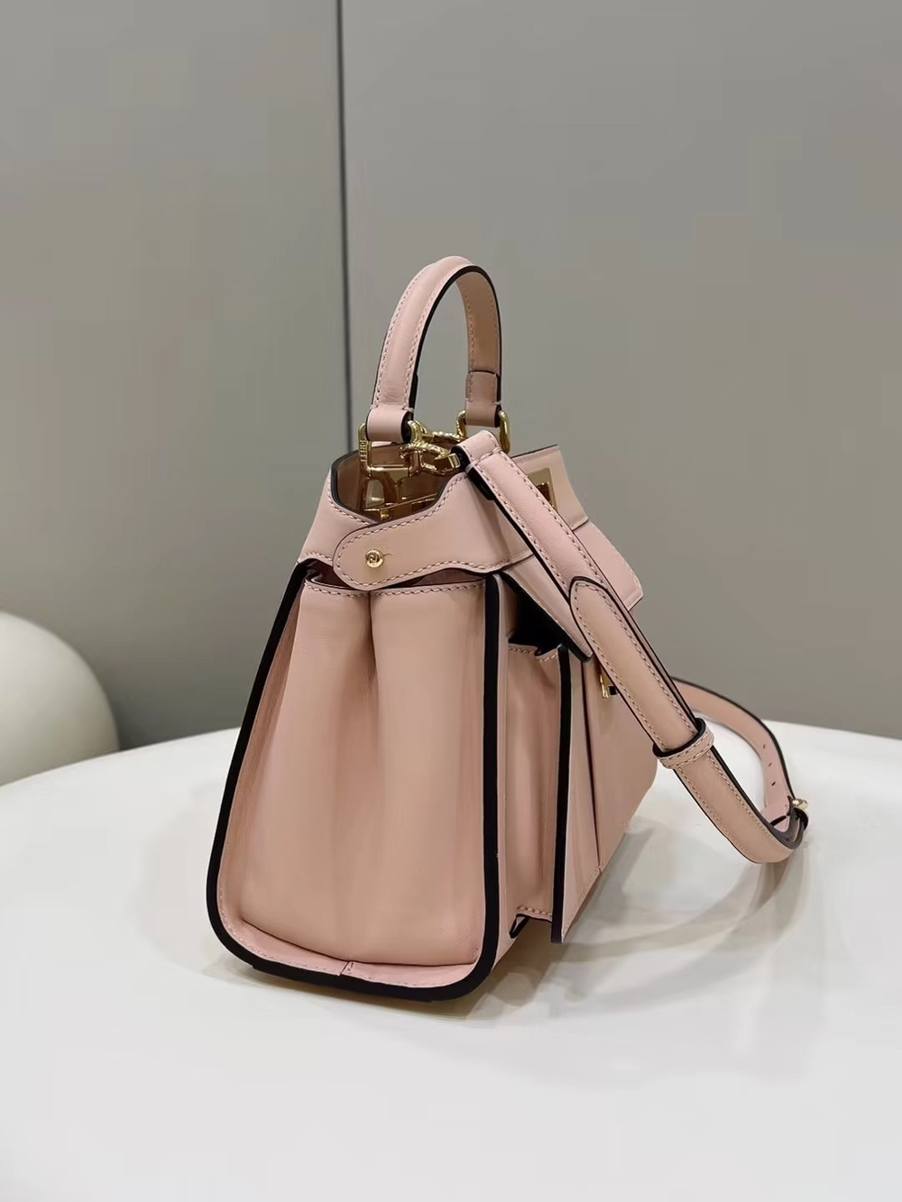 Fendi Peekaboo 23 cm