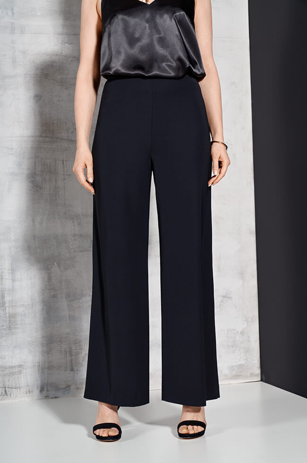 3863 Брюки женские (черный)