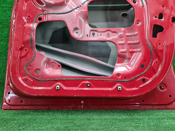 Дверь передняя правая MINI Countryman F60 (16-23)