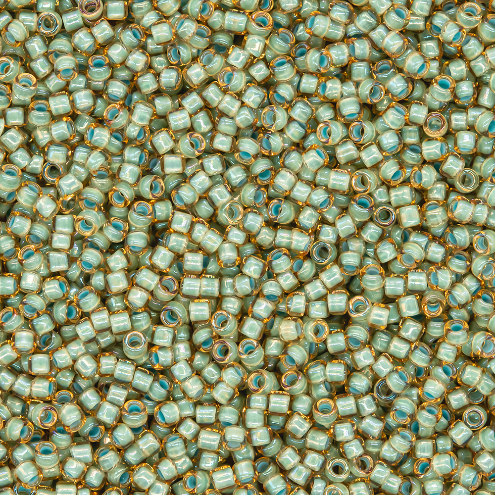 Японский бисер TOHO Round 15/0 (№952), окрашенный изнутри прозрачный