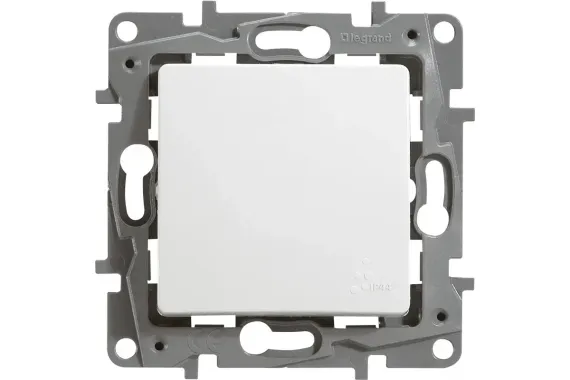 Выключатель Legrand Etika 1 клавиша IP44 проходной белый 30184
