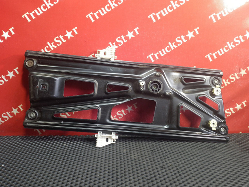 Стеклоподъемник правый