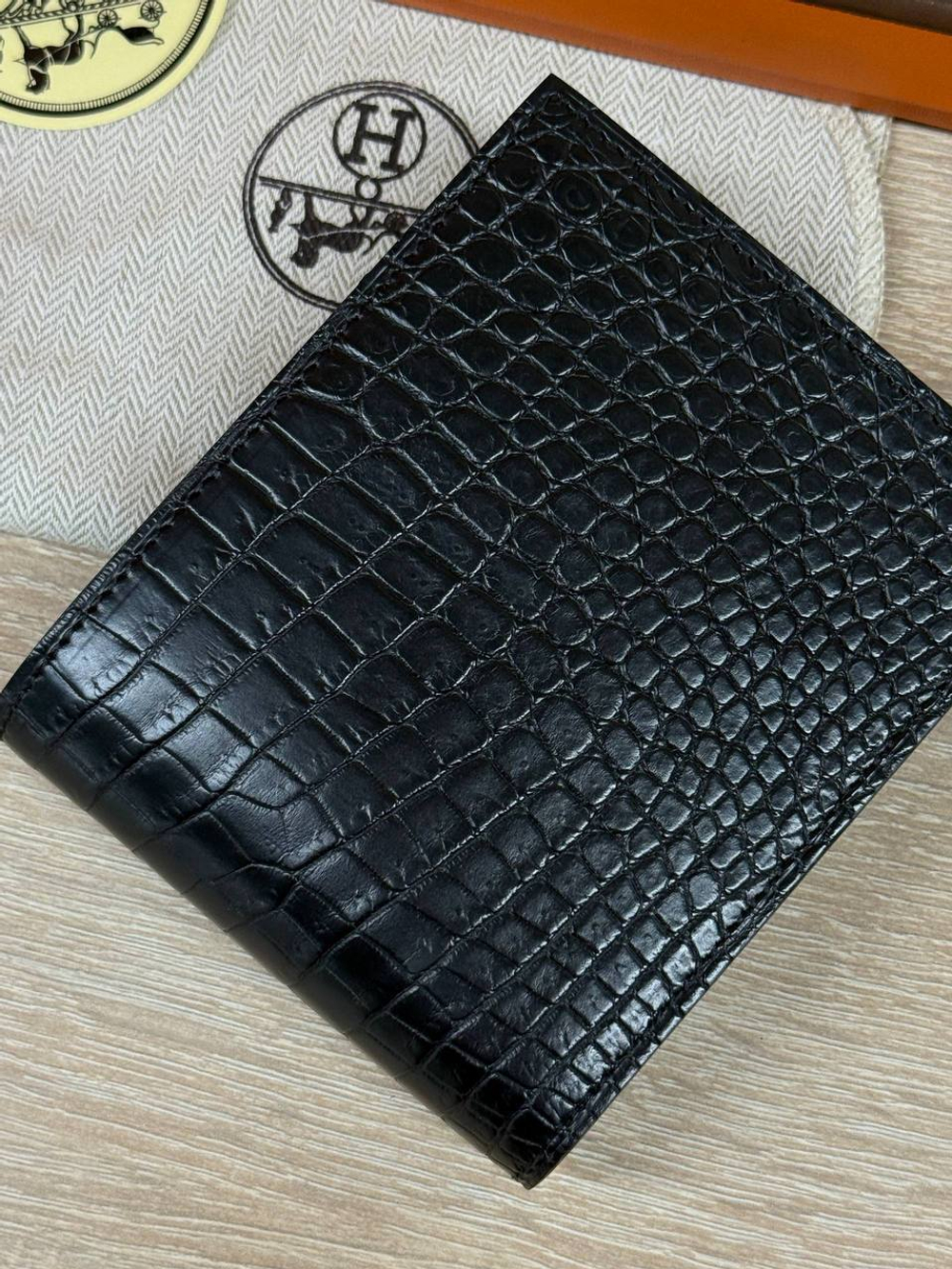 Кошелек Hermes из кожи крокодила