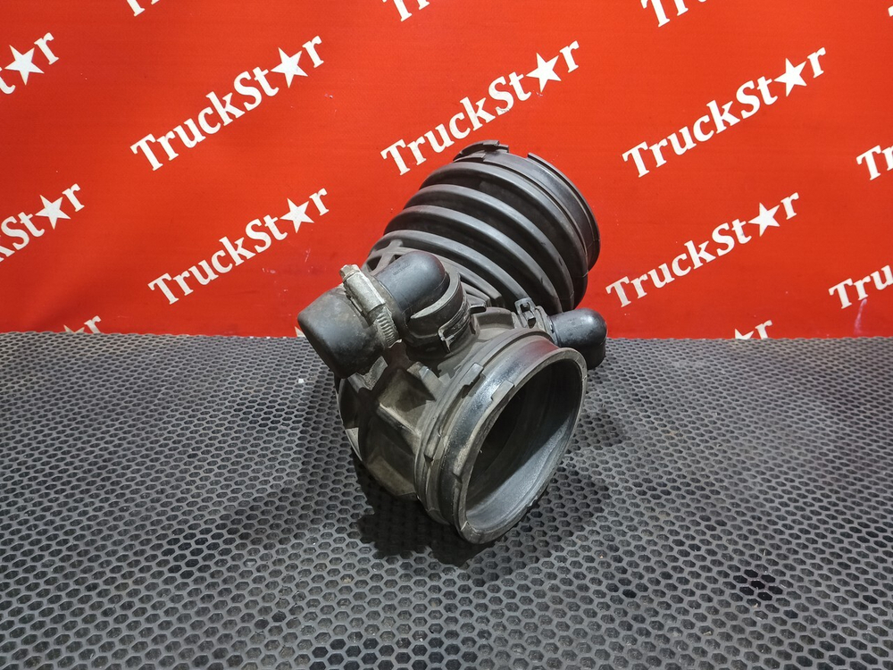 Патрубок воздушного фильтра 2021г