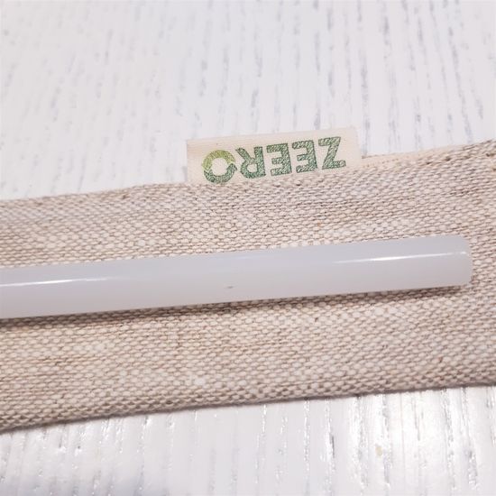 Причина уценки: небольшие царапины, грязь, воздушные пузырьки внутри