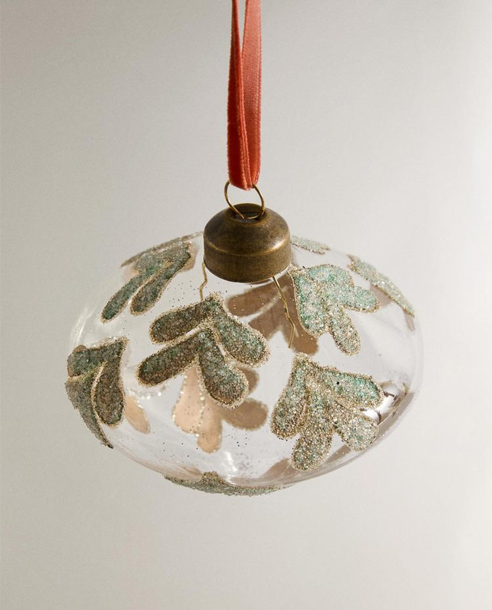 ZARA HOME БЛЕСТЯЩЕЕ ЕЛОЧНОЕ УКРАШЕНИЕ «ЮЛА», ЗЕЛЕНЫЙ