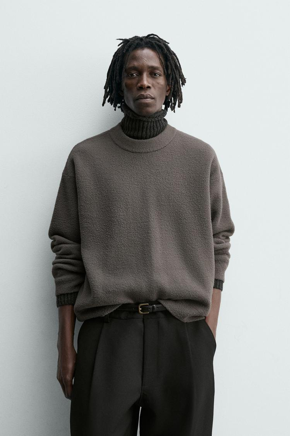 ZARA СВИТЕР СВОБОДНОГО КРОЯ ИЗ РЕЛЬЕФНОЙ ТКАНИ, СЕРО-КОРИЧНЕВЫЙ