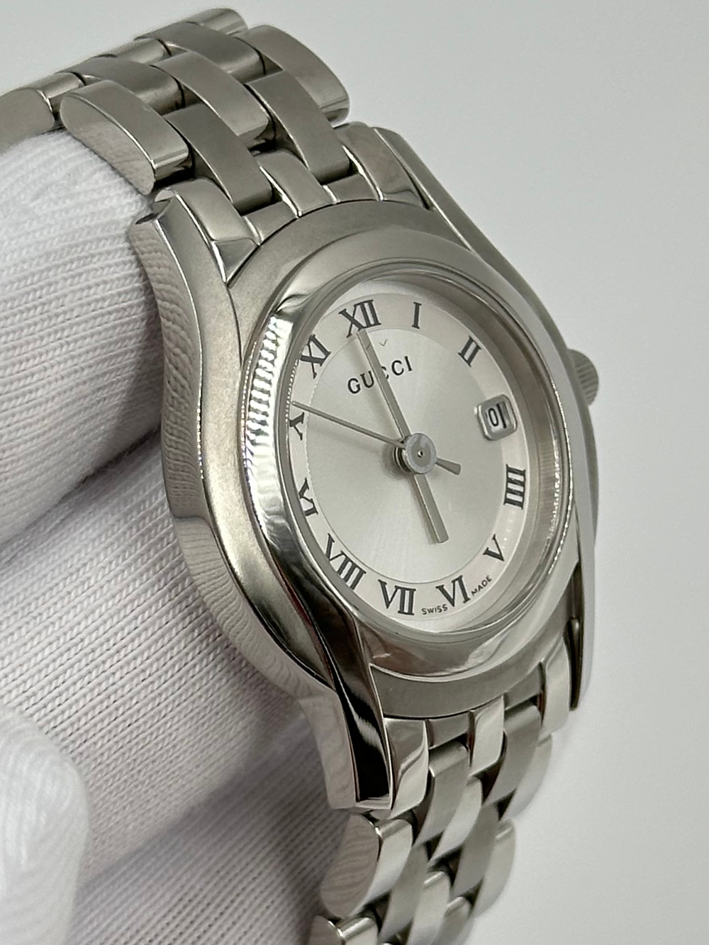 Часы Gucci 5500L