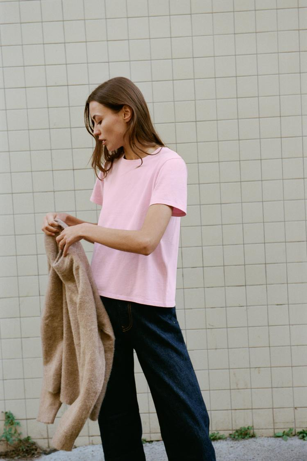 ZARA ХЛОПКОВАЯ ФУТБОЛКА В СТИЛЕ РУСТИК, РОЗОВЫЙ