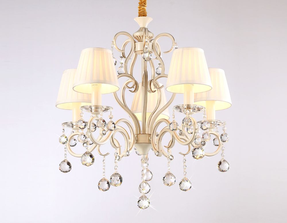 Ambrella Подвесная люстра с абажурами и хрусталем Traditional TR4560
