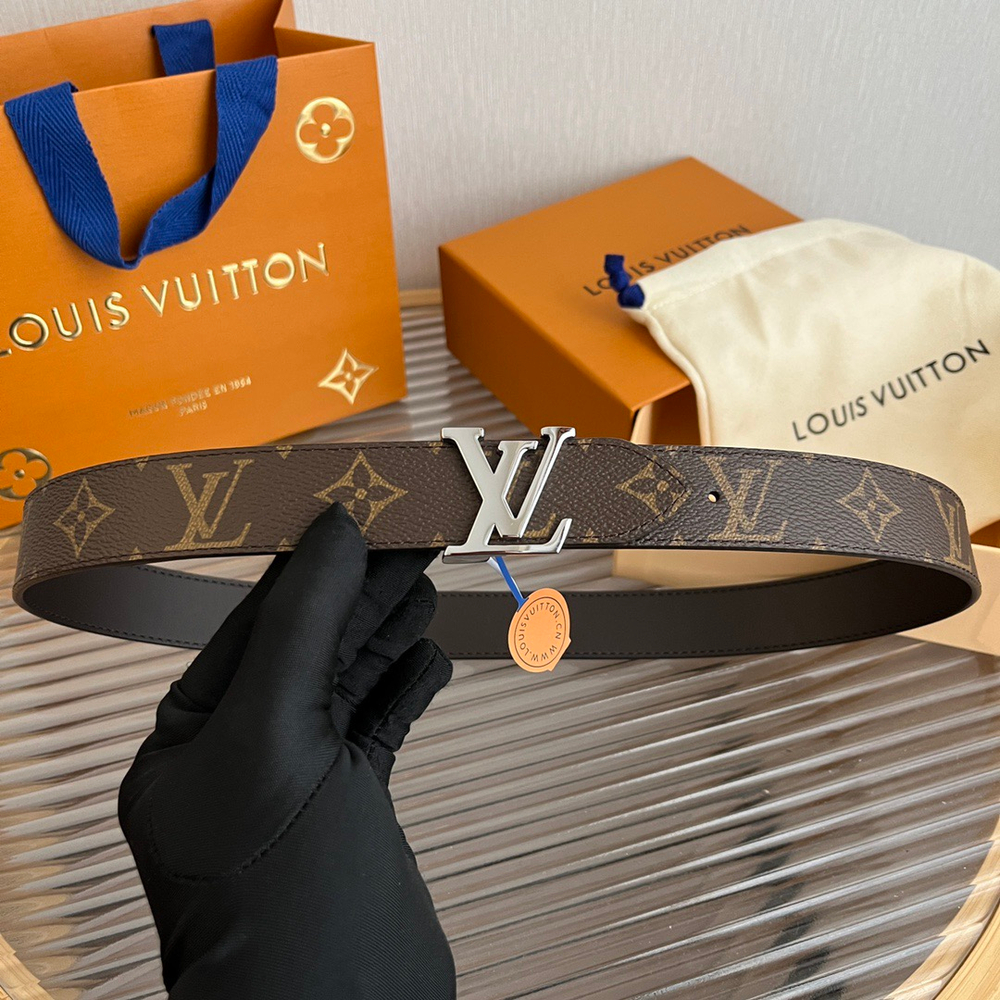 Ремень двухсторонний с узором