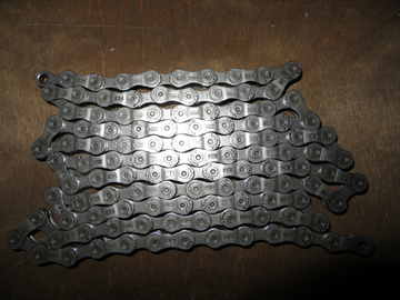 Цепь для велосипеда Shimano hg 73 9sp