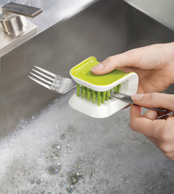 Щетка для столовых приборов и ножей bladebrush, зеленая