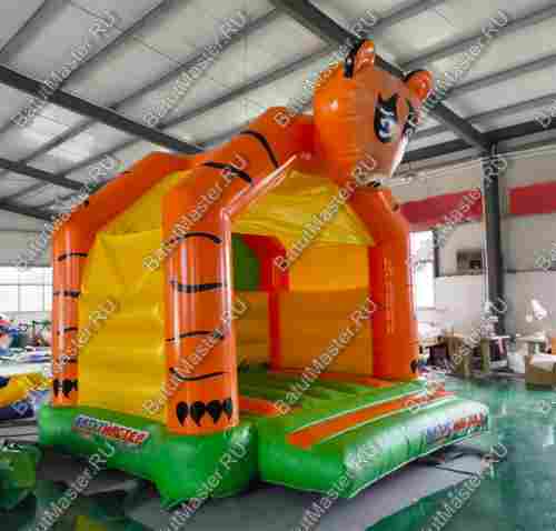 Детский надувной батут "Тигр на прогулке" с крышей