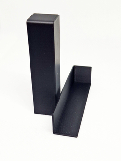 Заглушки торцевые для плинтуса 70x14 мм (Черный, правая и левая)